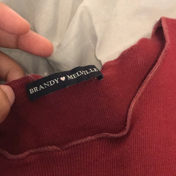 3 BRANDY MELVILLE SHIRTS - Picture 4 of 5